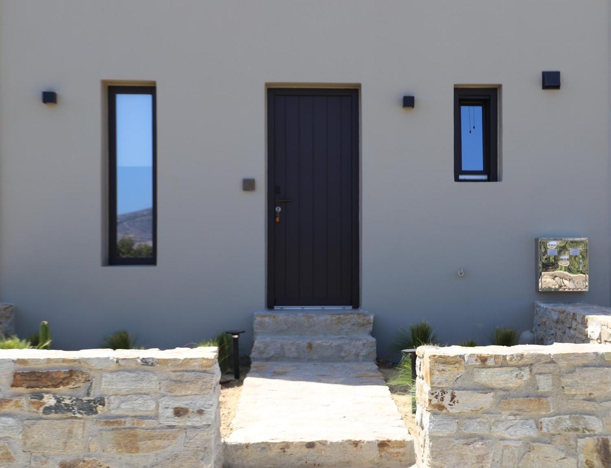 Hotel Faros Small & Restaurant 3*