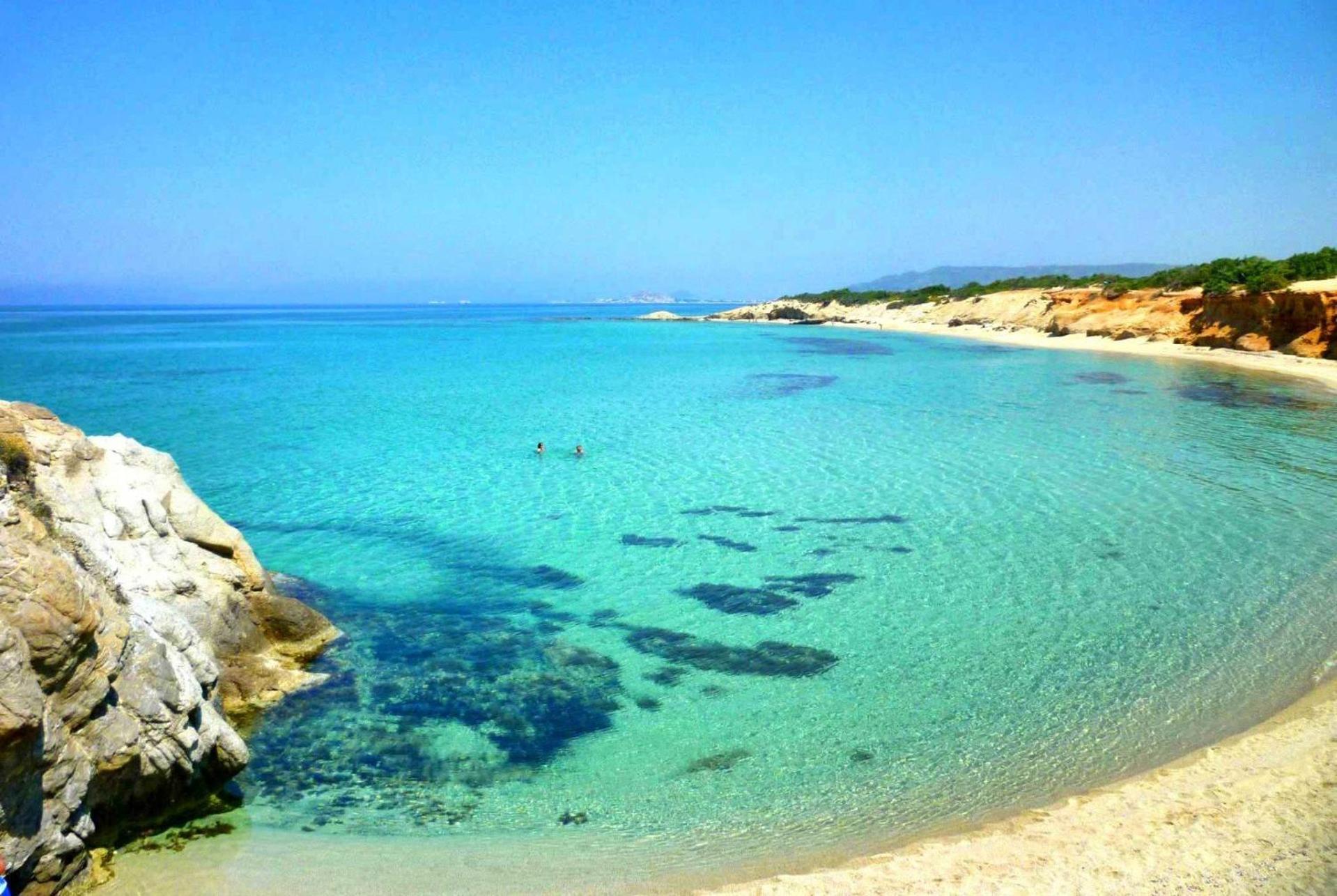 Faros Small & Restaurant Hotel