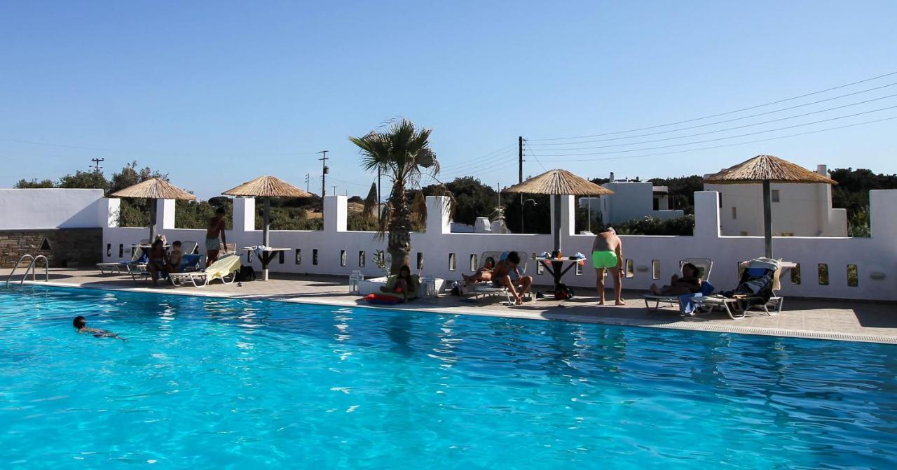Faros Small & Restaurant Plage d'Aliko