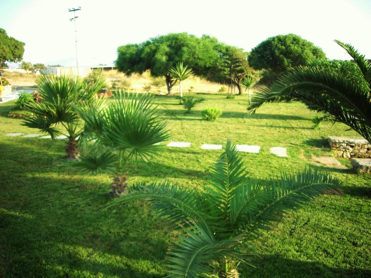 Faros Small & Restaurant Hotel 3*