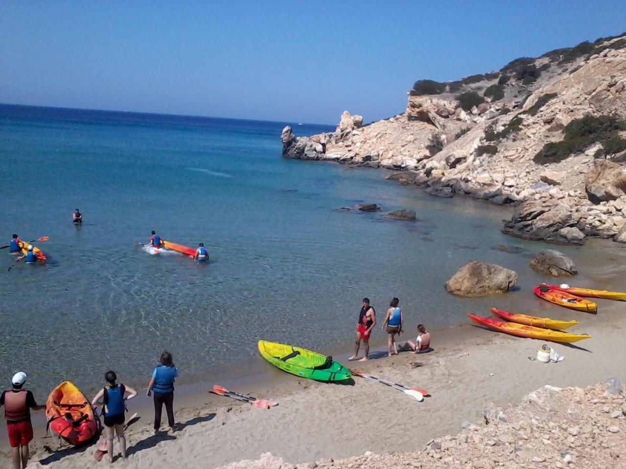 Faros Small & Restaurant Plage d'Aliko